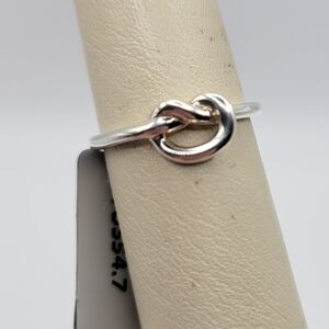 NWT Sterling Silver Knot Ring 925 Size 7 Minimalist Promise Band